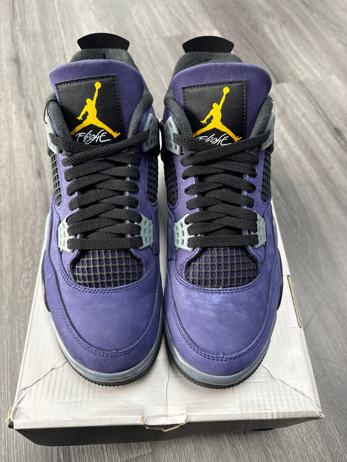 Jordan 4 Lakers - size 8.5