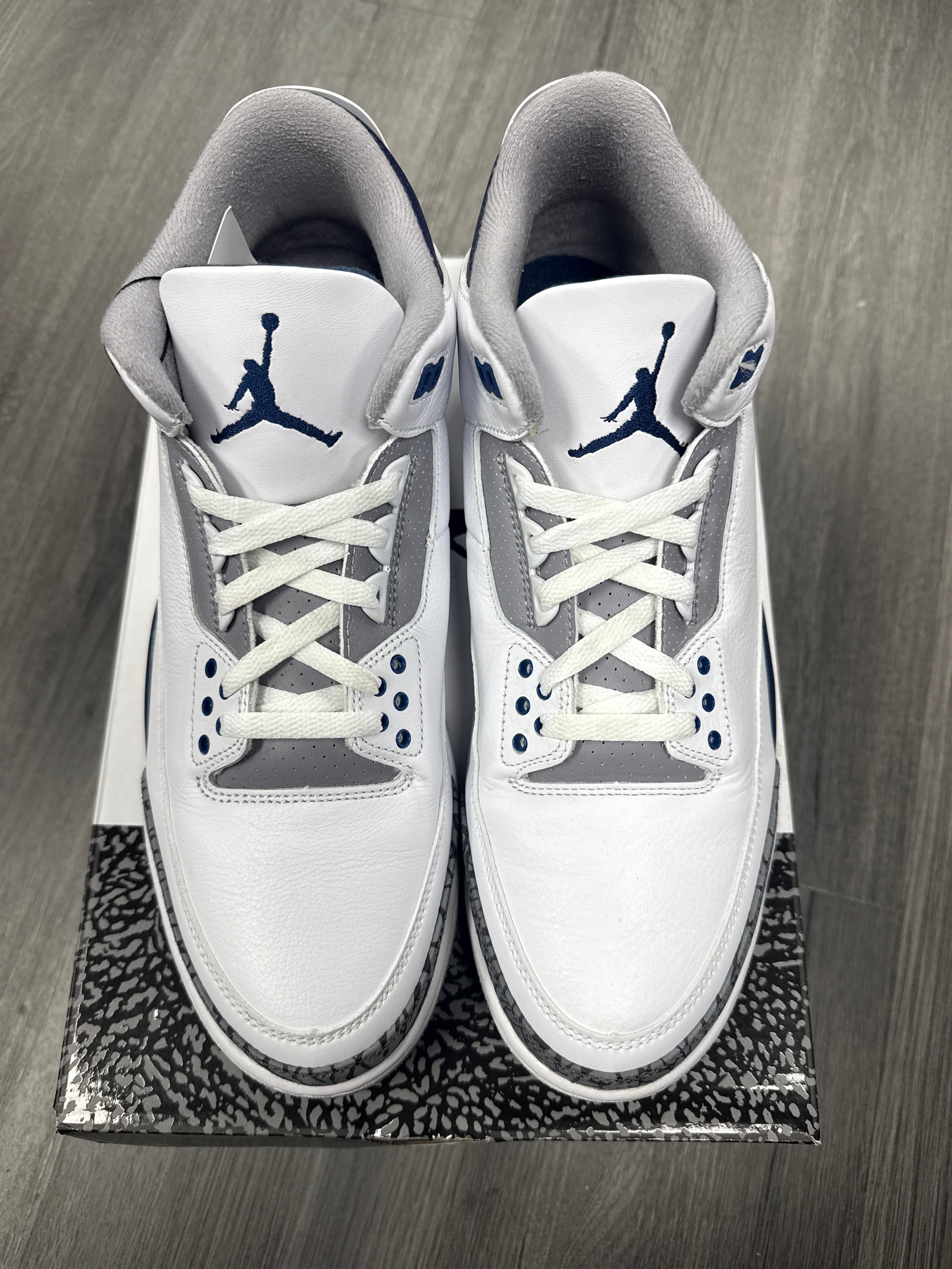Jordan 3 Midnight Navy - size 12