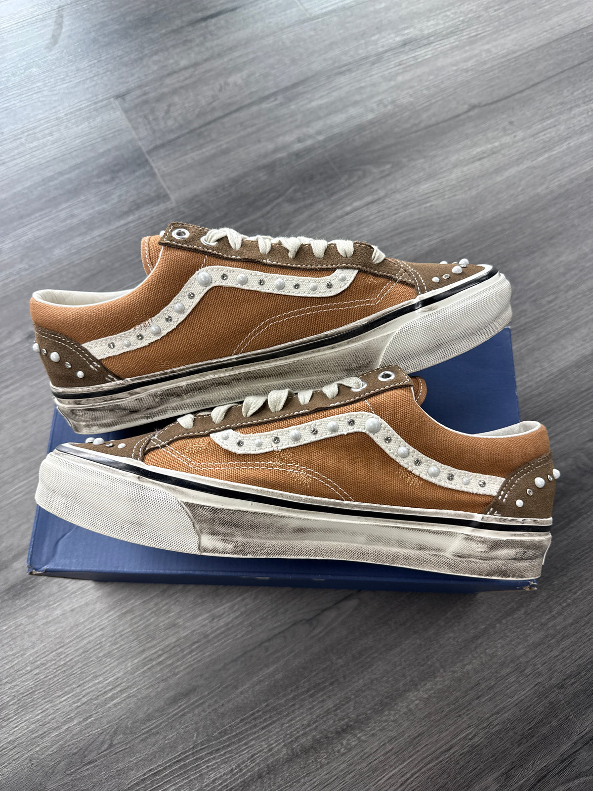 Vans LX Old Skool 36 Pearlized - size 10.5