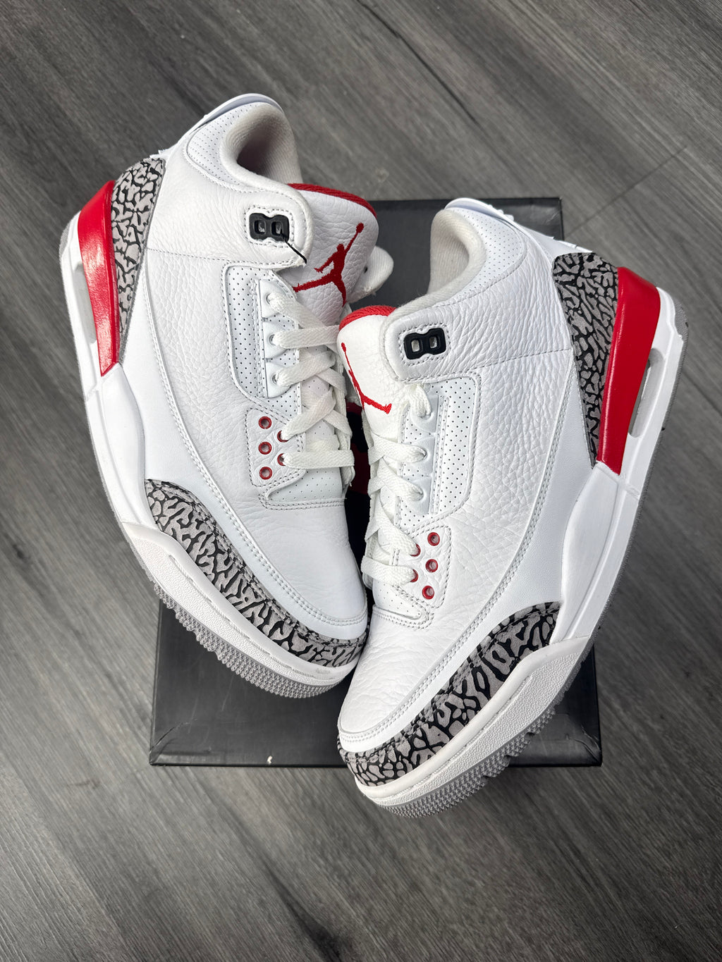 Jordan 3 Hall of Fame/Katrina - size 9