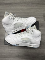 Jordan 5 White Metallic - size 8