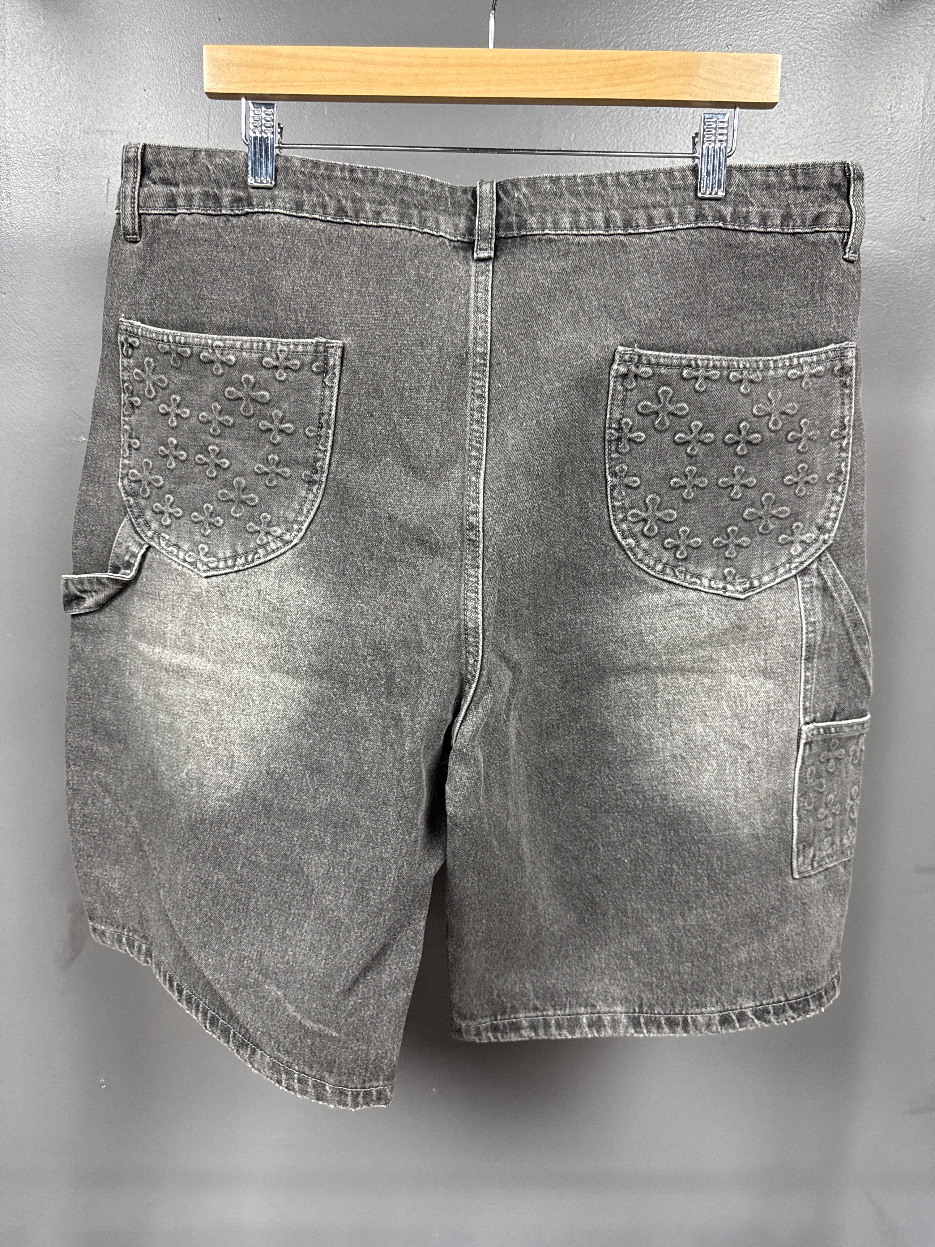 Plus One Double Knee Jean Shorts Black - size 38