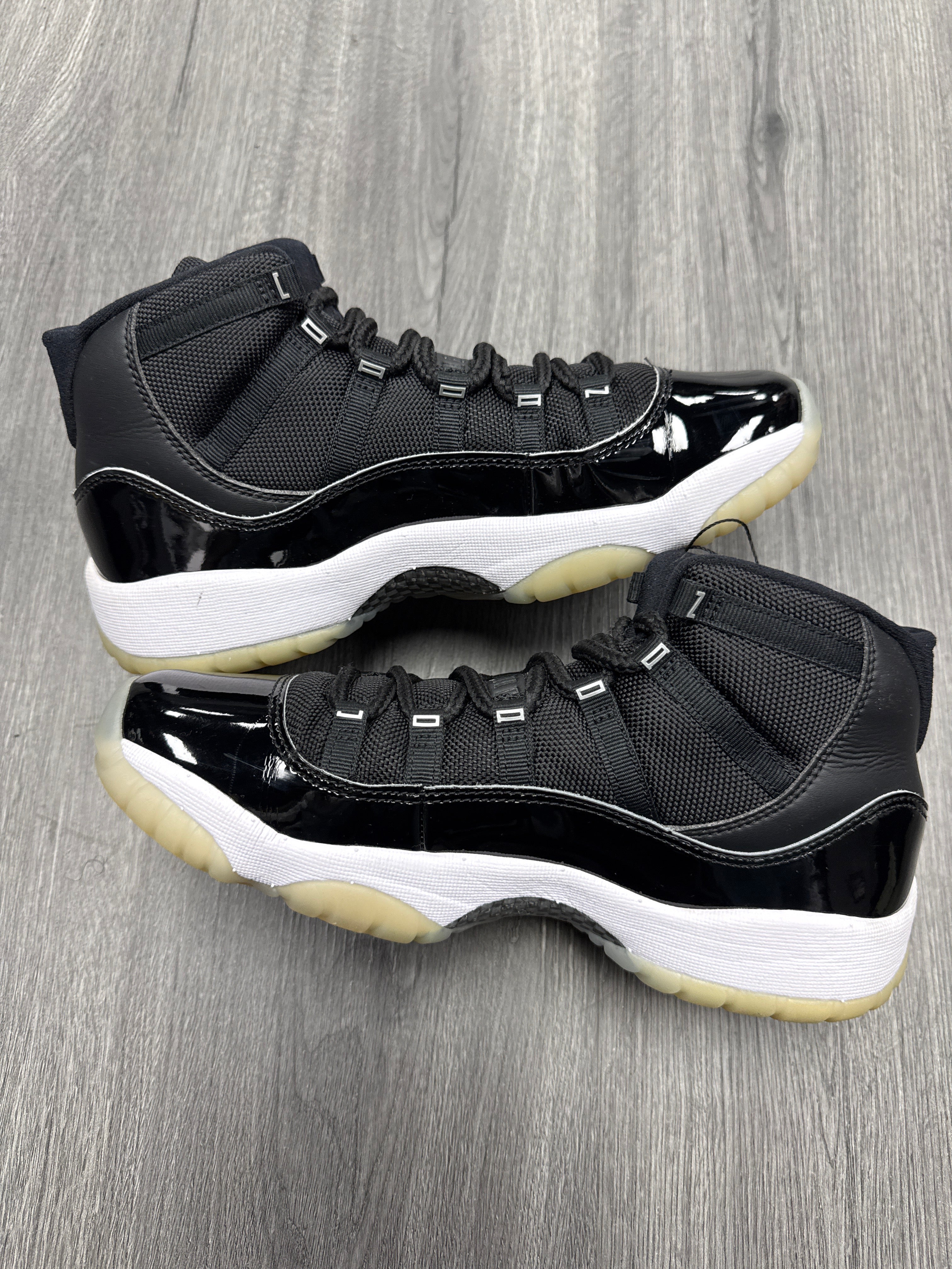 Jordan 11 Jubilee GS - size 7