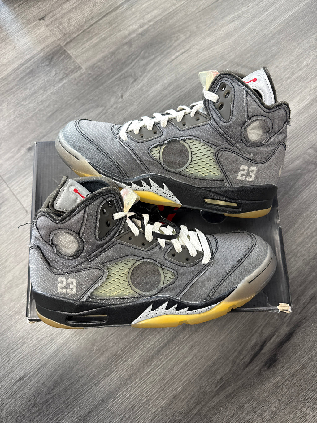 Jordan 5 Off White Muslin - size 9.5