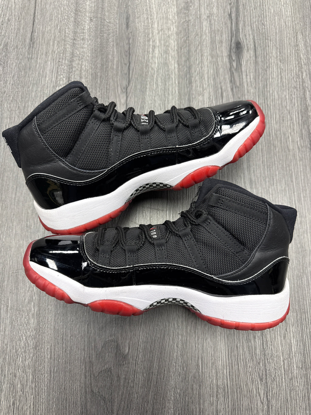 Jordan 11 Bred GS - size 7