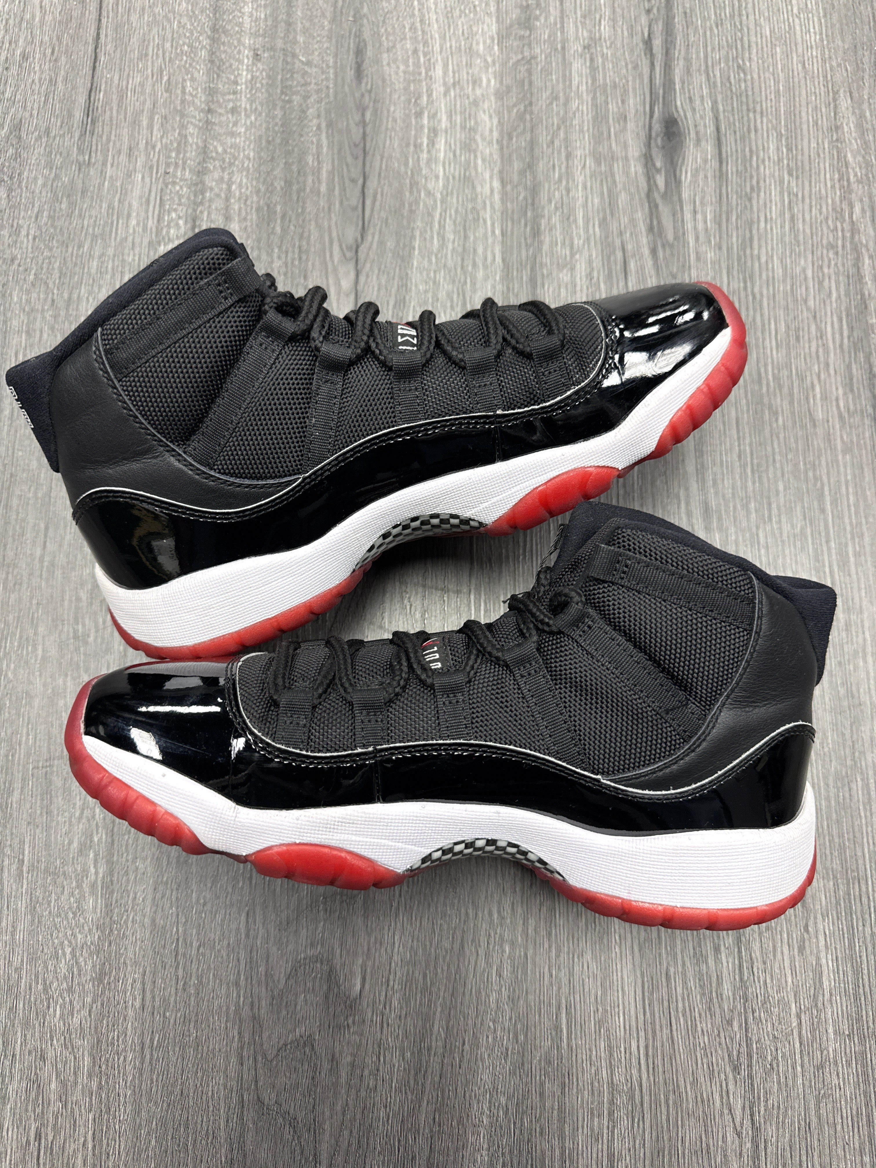 Jordan 11 Bred GS - size 7