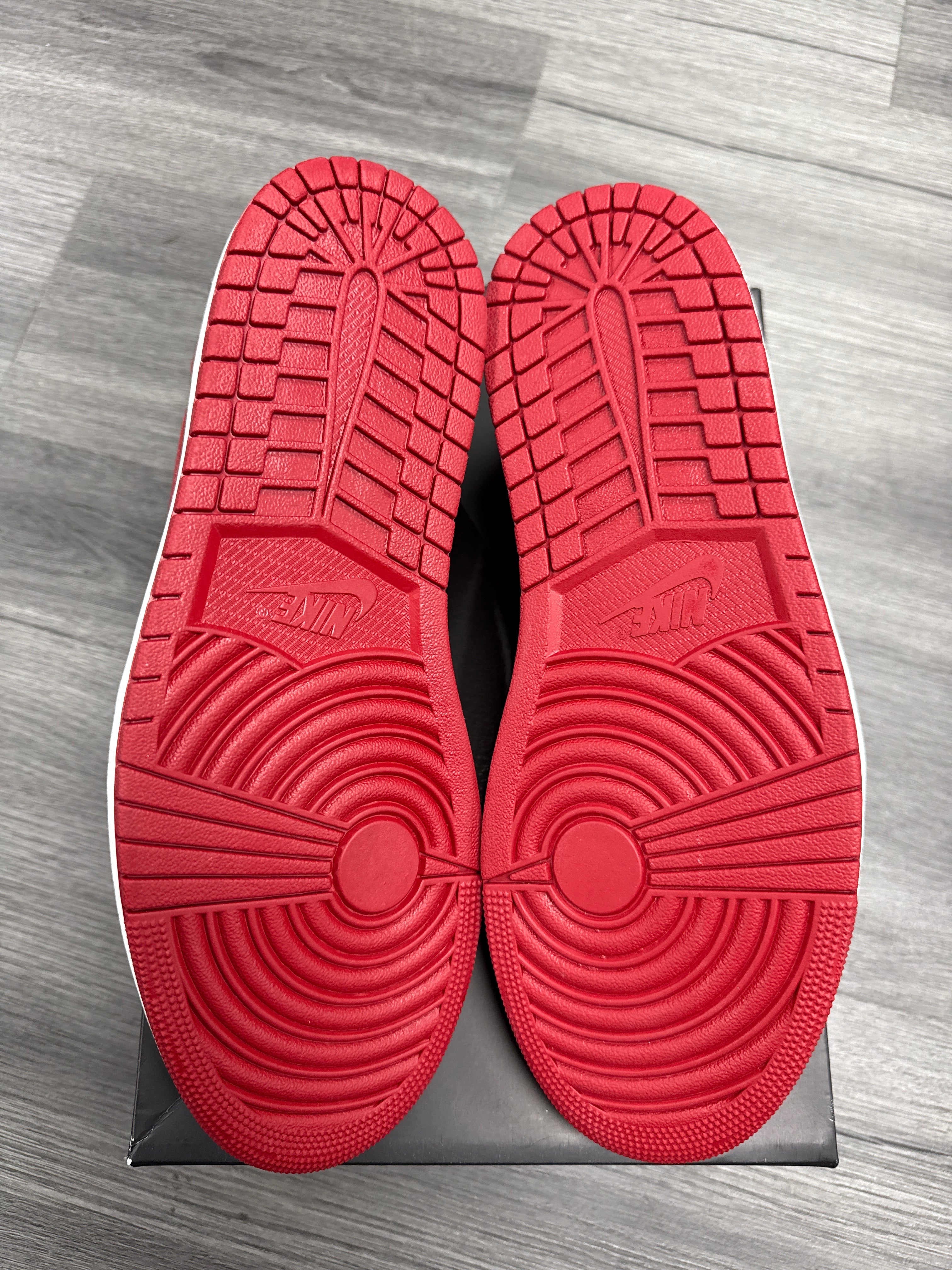 Jordan 1 Low Banned - size 12