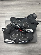 Jordan 6 Cap and Gown - size 8