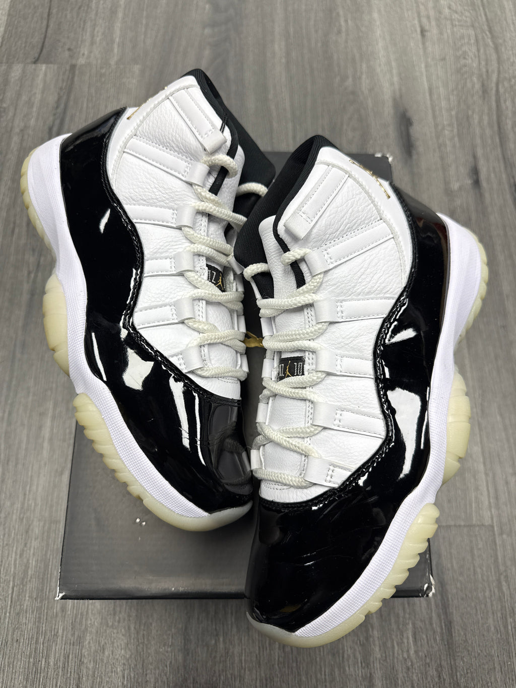 Jordan 11 Gratitude - size 8