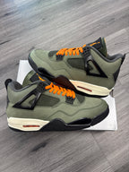 Jordan 4 Undefeated - size 11