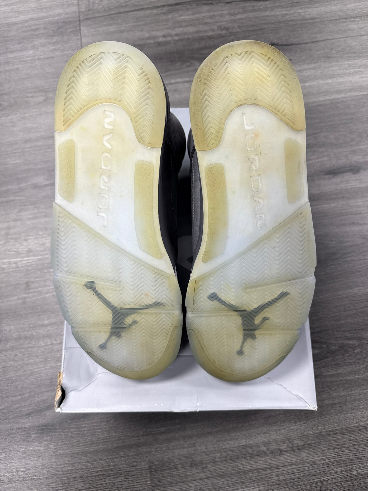 Jordan 5 Wolf Grey - size 13