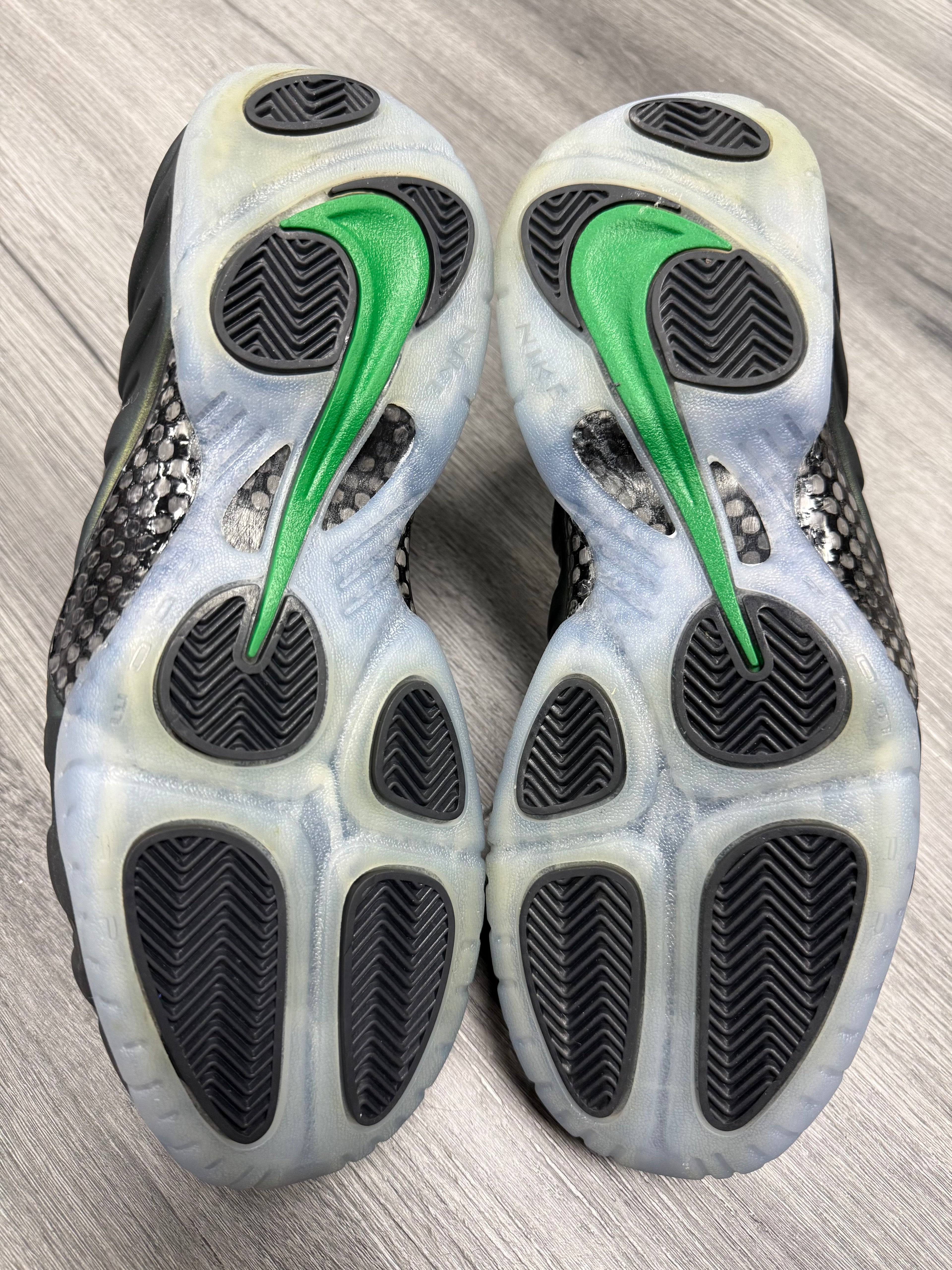 Nike Air Foamposite Pro Pine Green - size 10