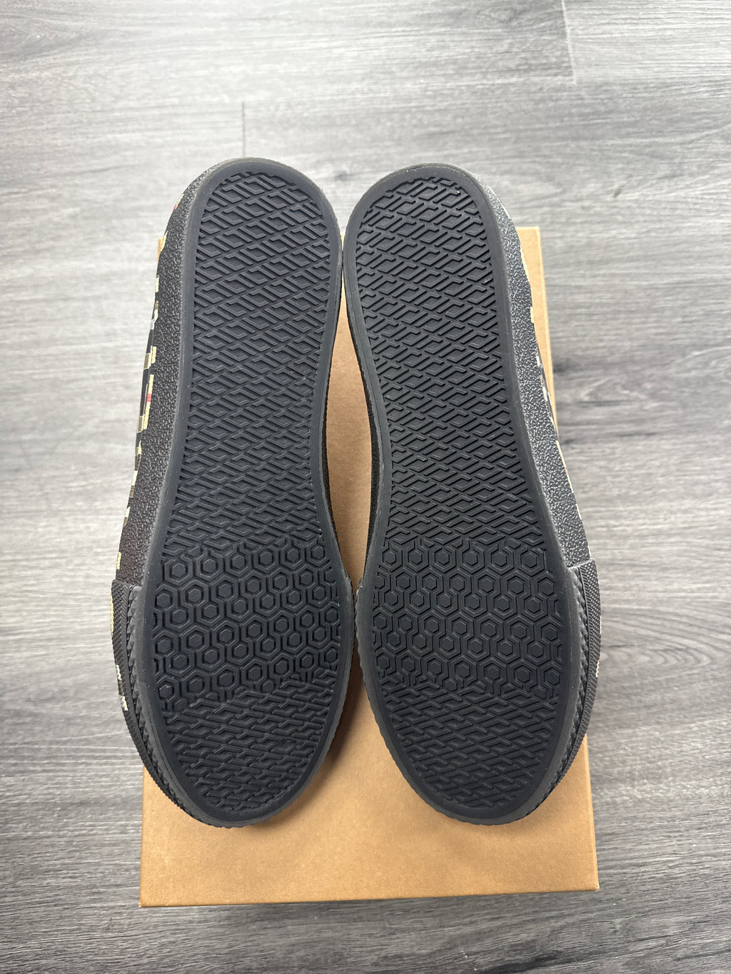 Burberry Low Top Sneaker - size 9