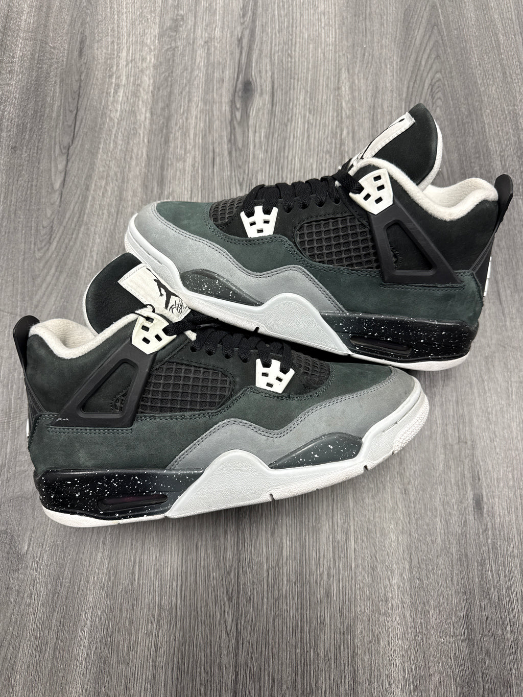 Jordan 4 Fear GS - size 7
