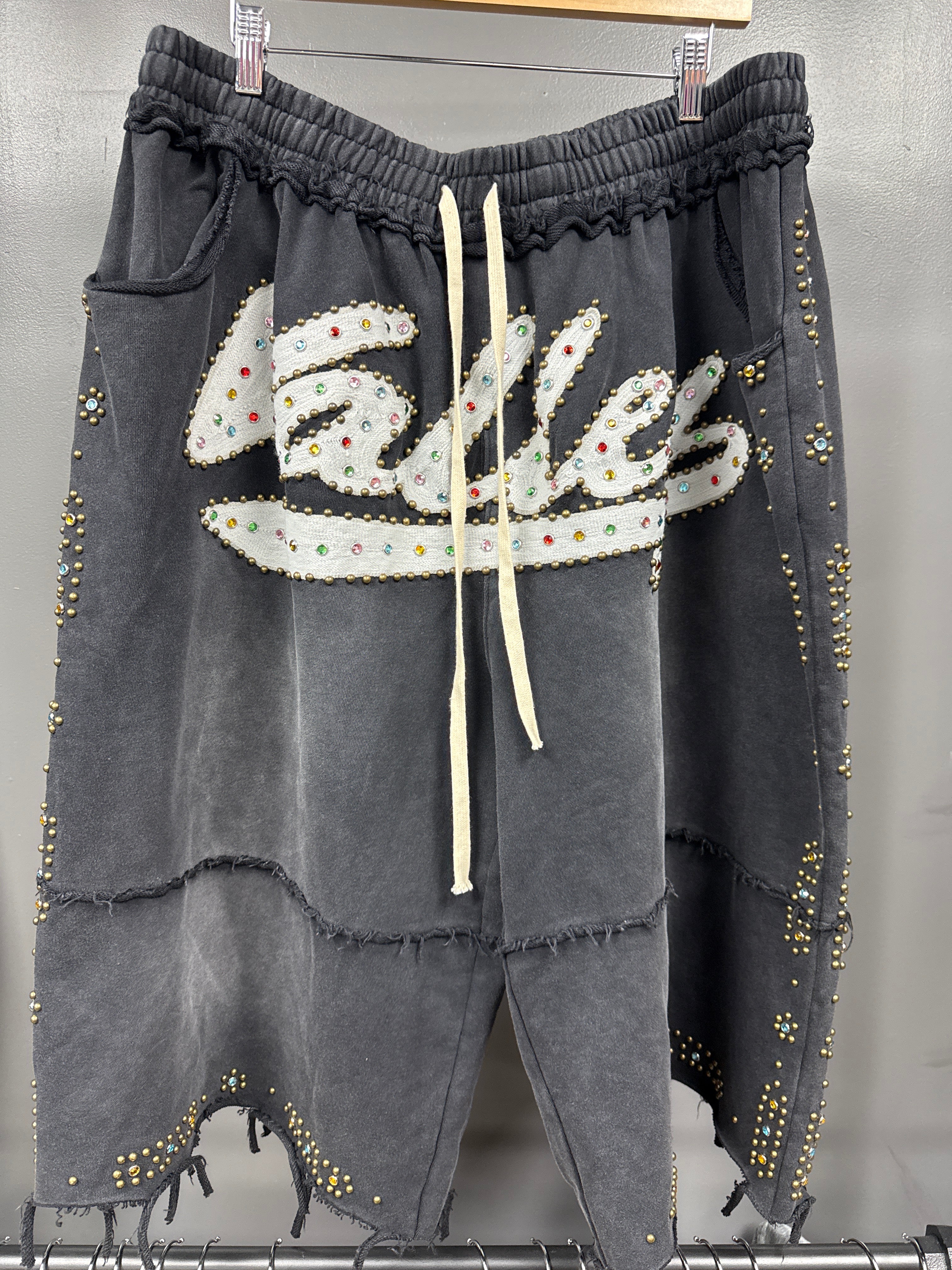 Vale Skittles Shorts - size 2xl