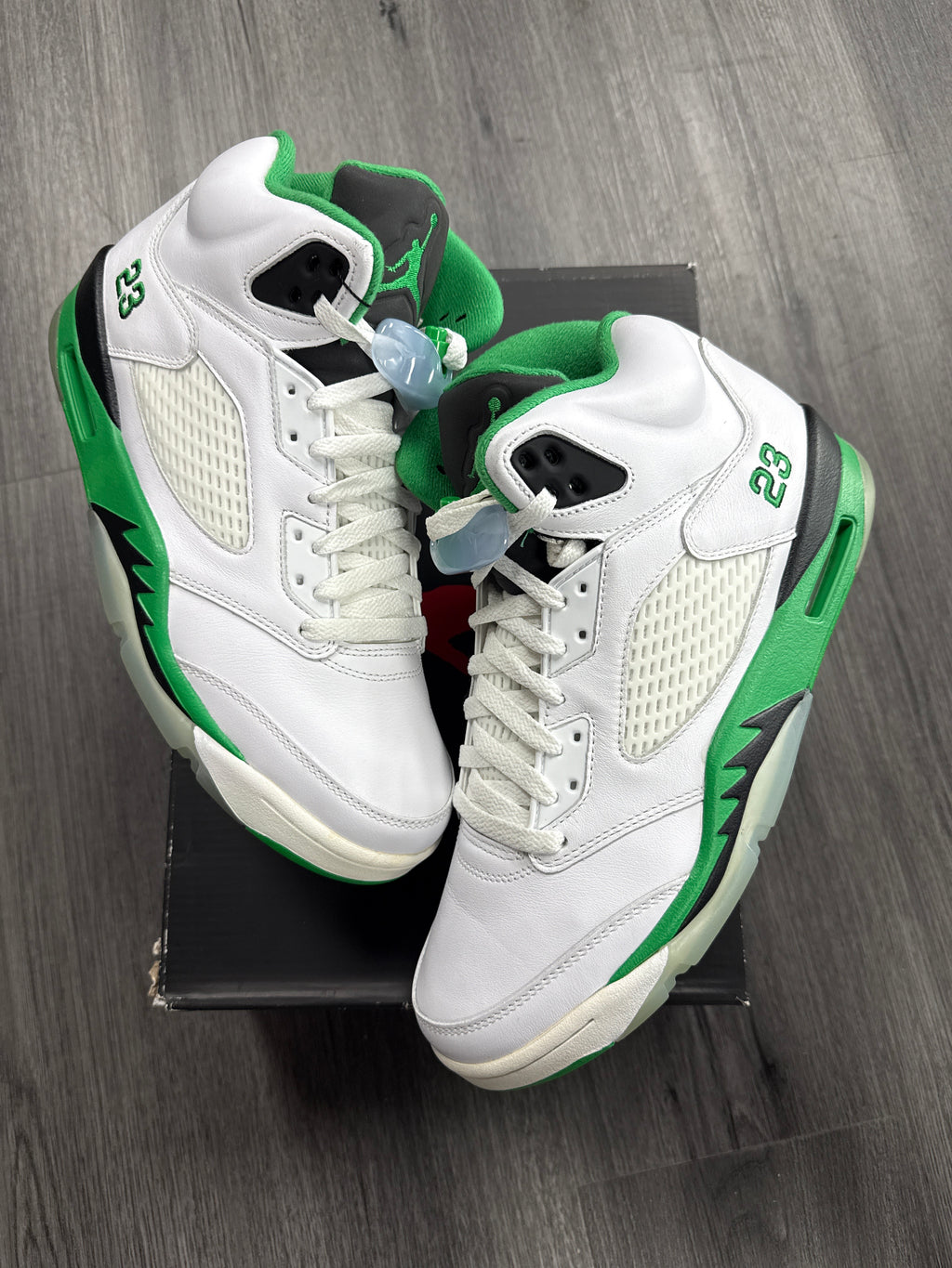 Jordan 5 Lucky Green - size 10M/11.5W