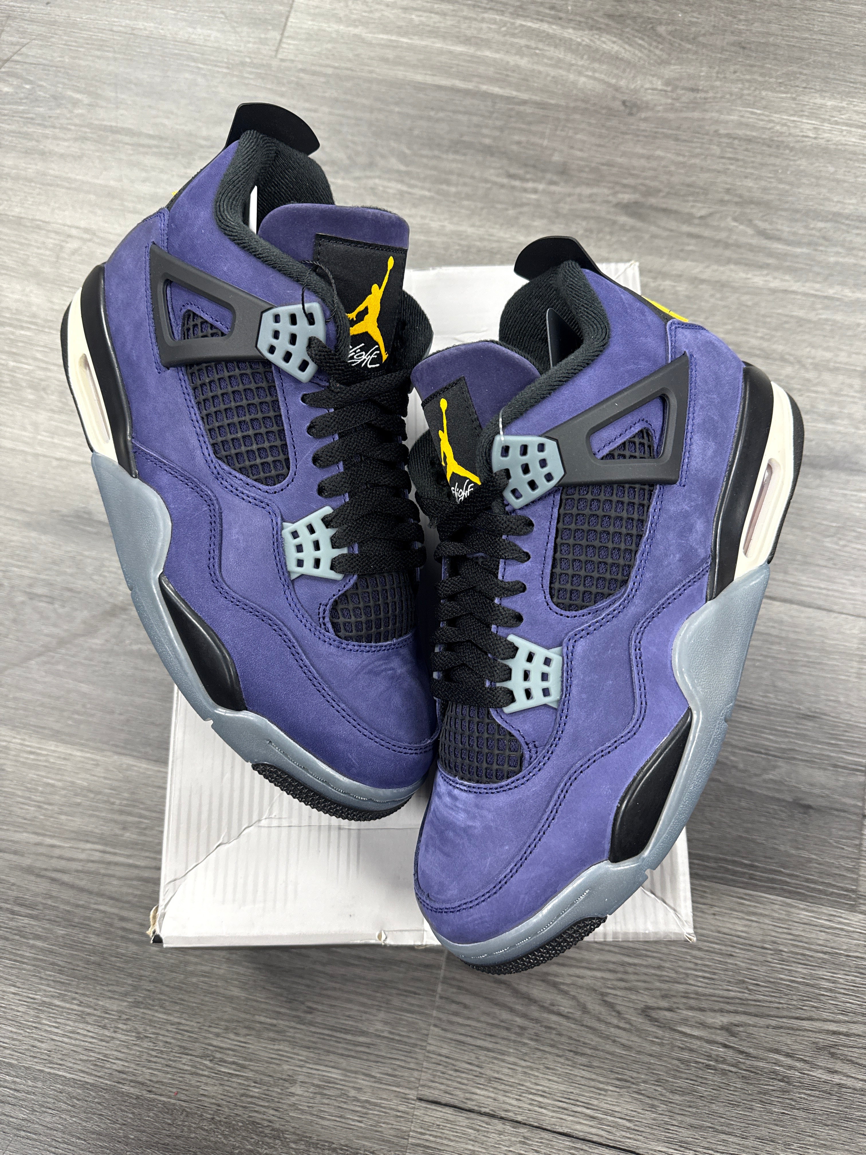Jordan 4 Lakers - Size 8.5