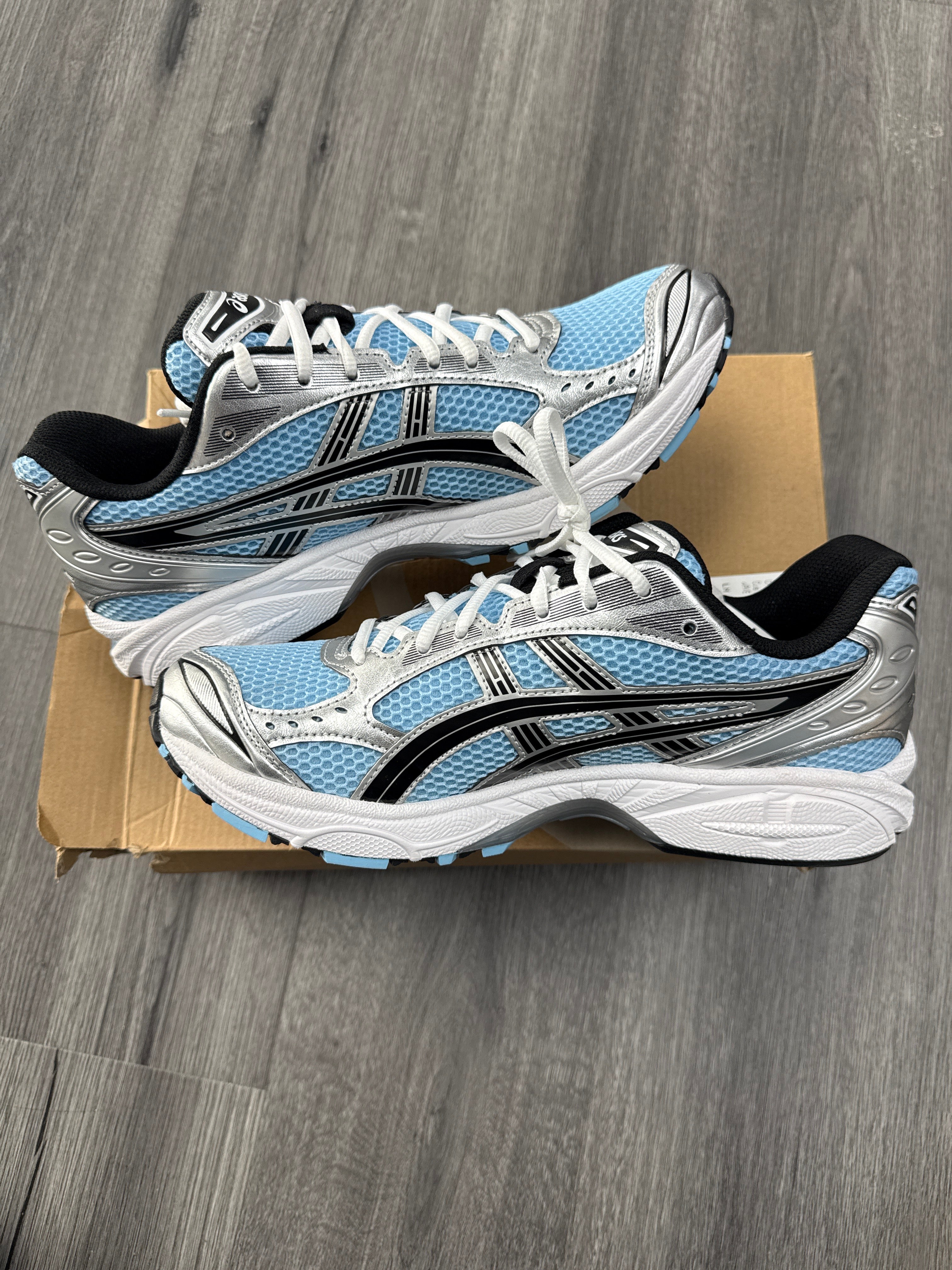 ASICS Gel Kayano 14 Arctic Sky - size 10