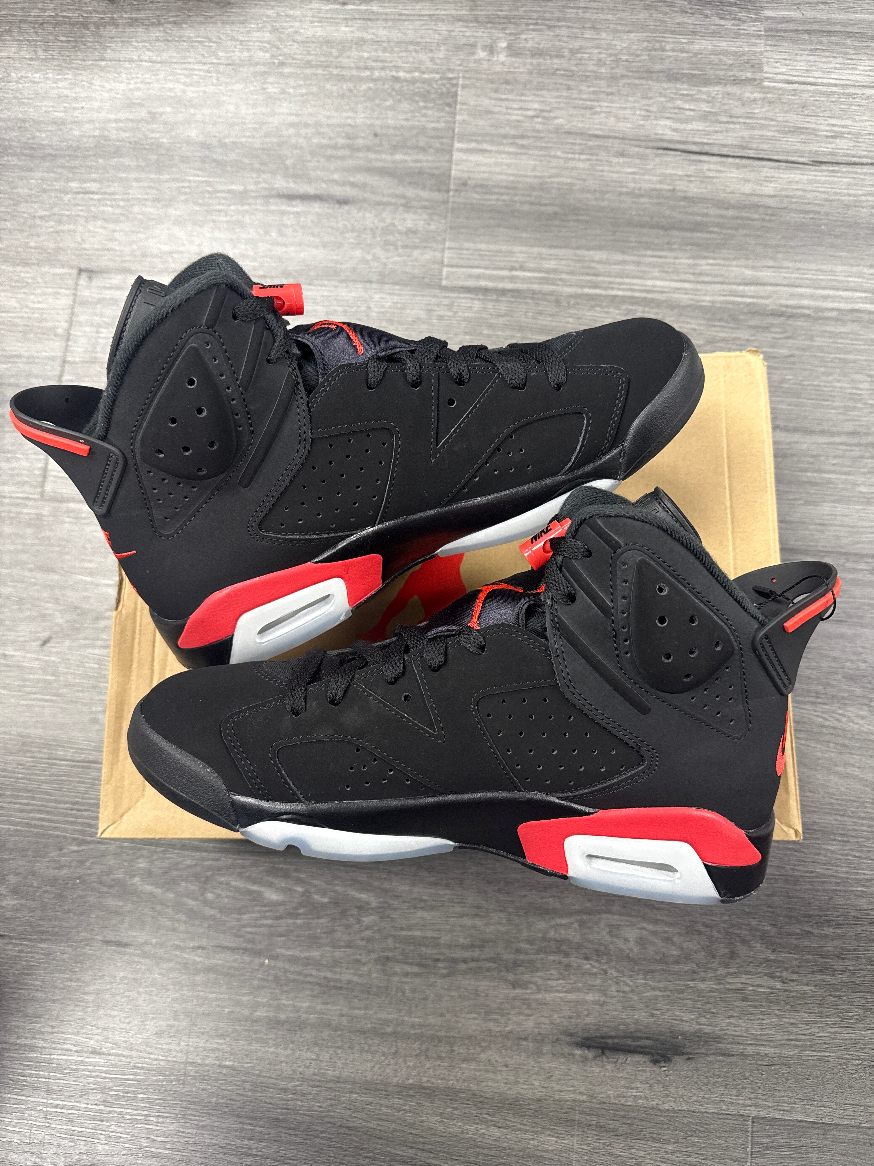 Jordan 6 Infrared Salesman - size 8