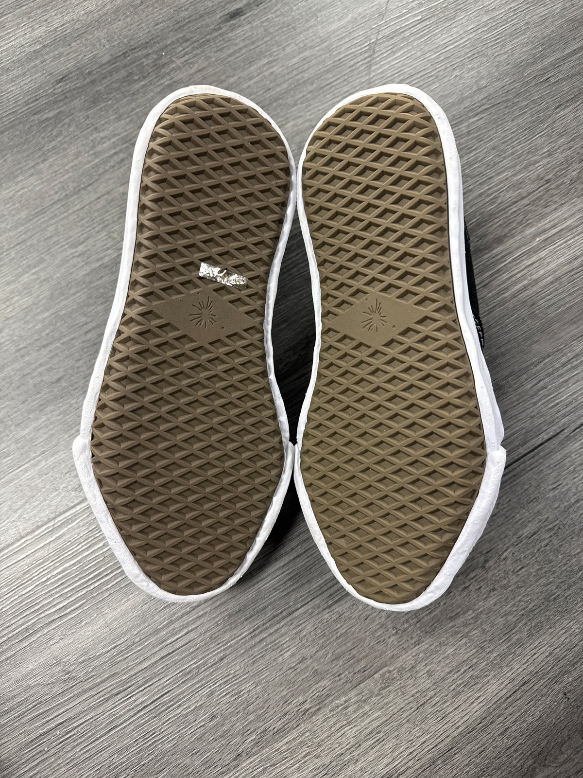 Maison Mihara Black White - size 37