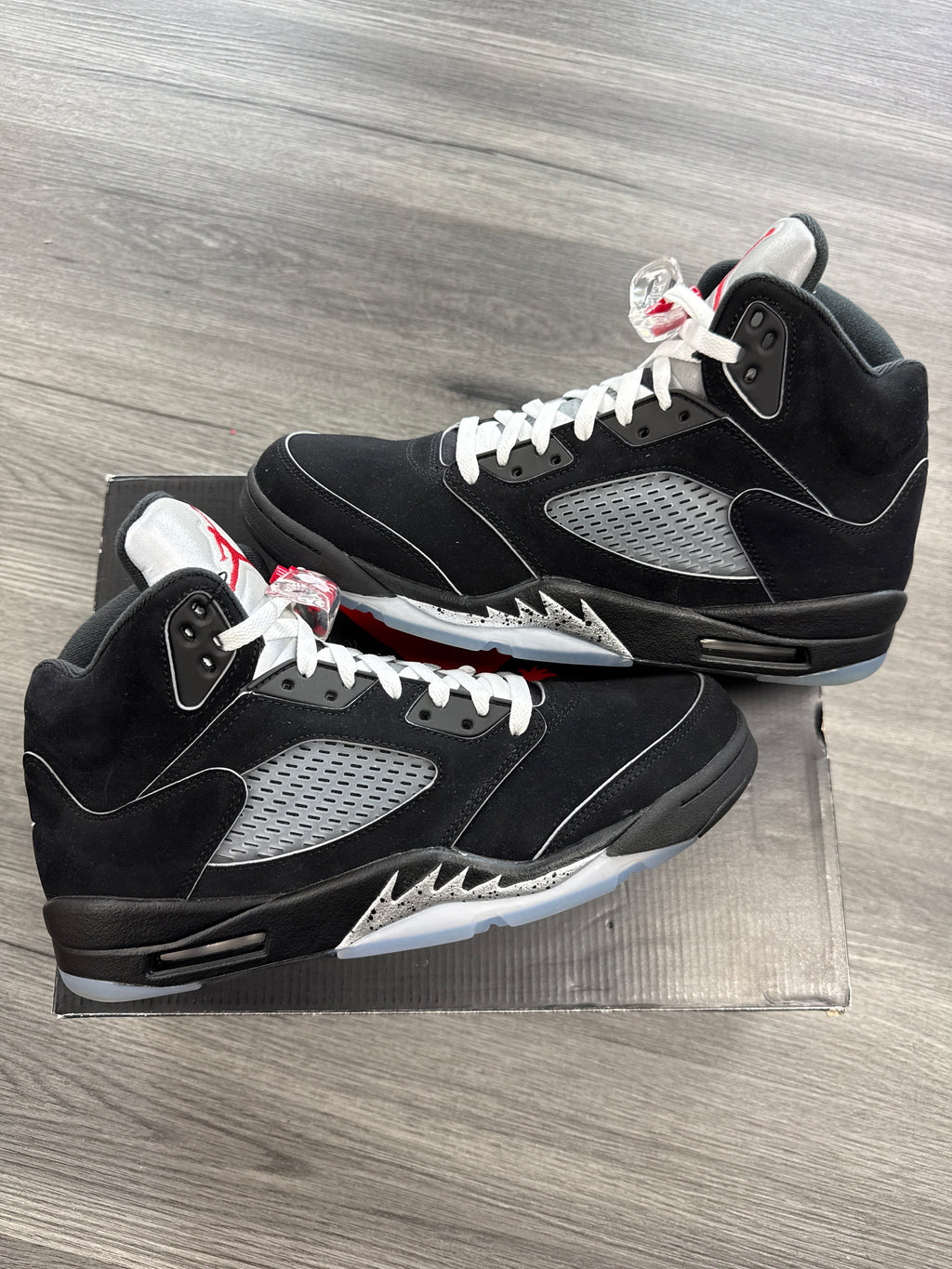 Jordan 5 Black Metallic - size 11