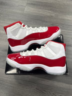 Jordan 11 Cherry - size 9