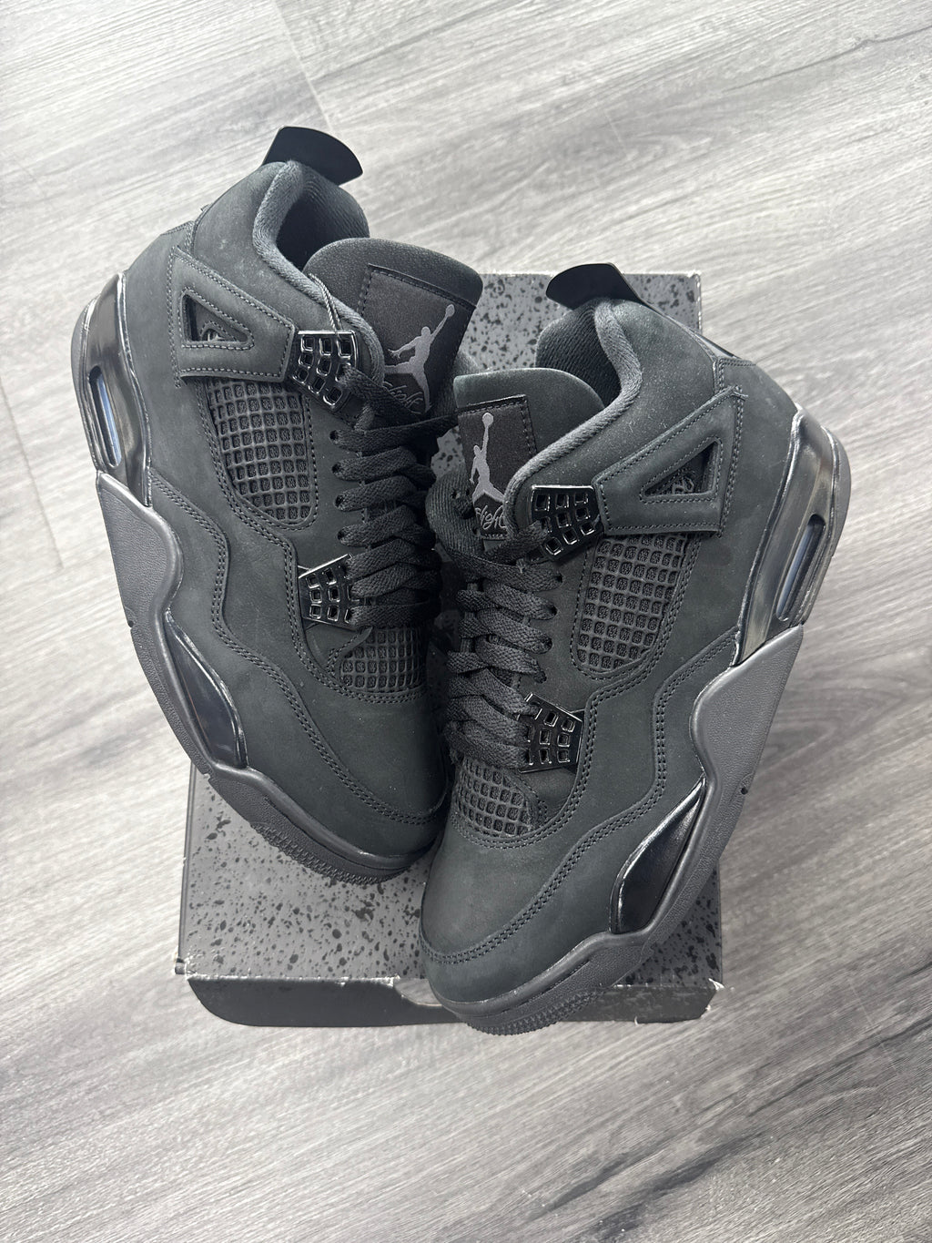 Jordan 4 Black Cat - size 8.5