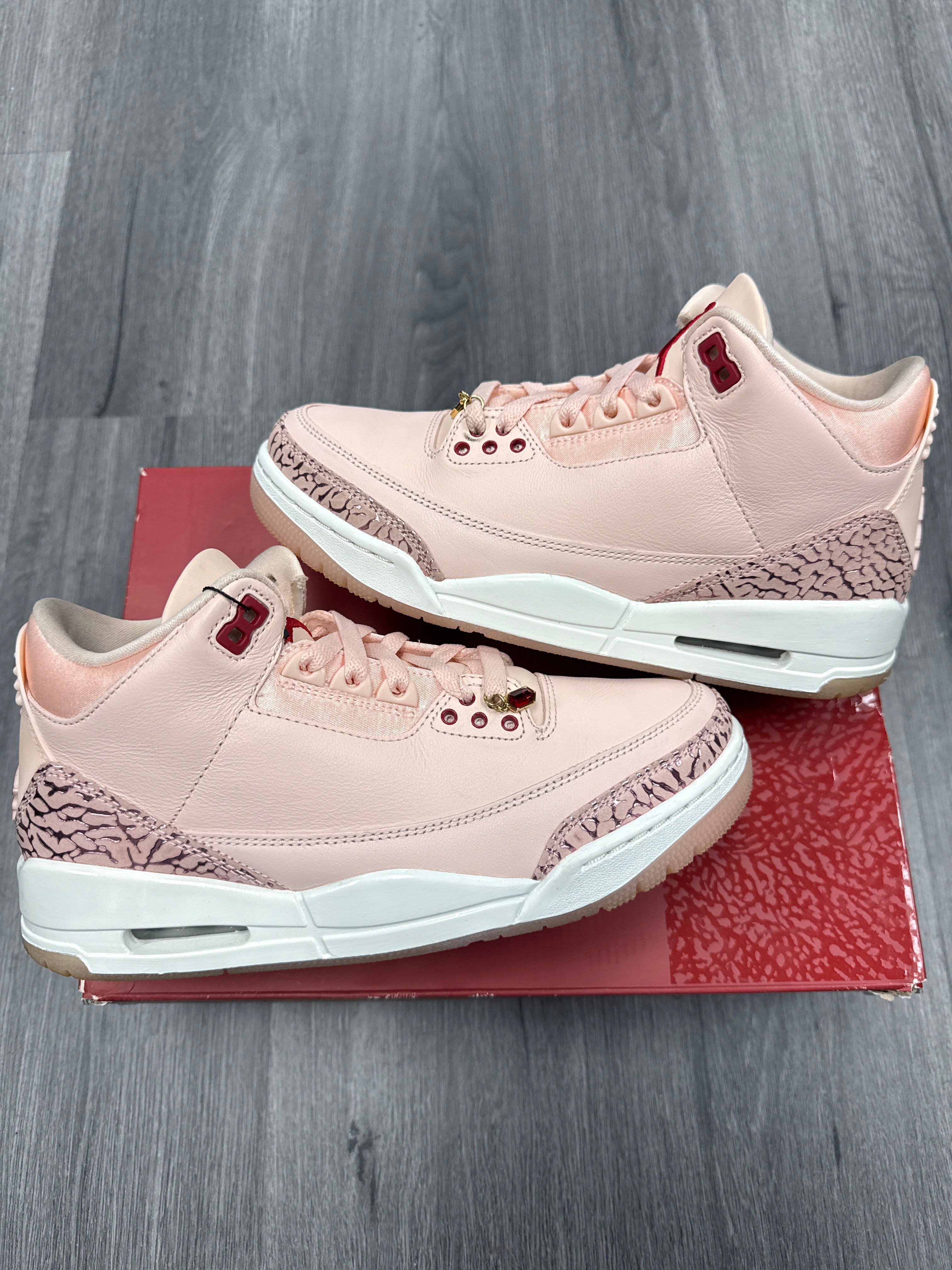 Jordan 3 Valentine (2025) - size 7m/8.5w