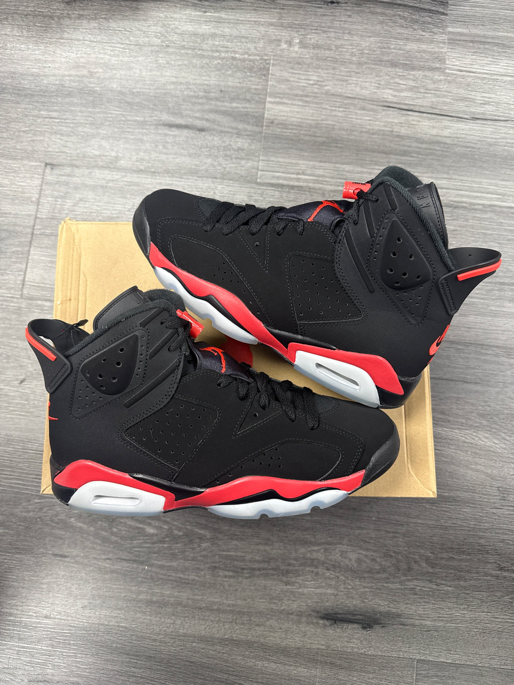 Jordan 6 Infrared Salesman - size 8