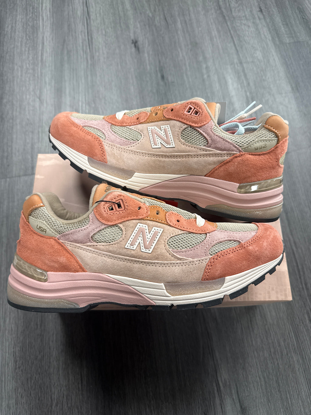New Balance 992 Joe Fresh Goods Aged Well - size 8.5