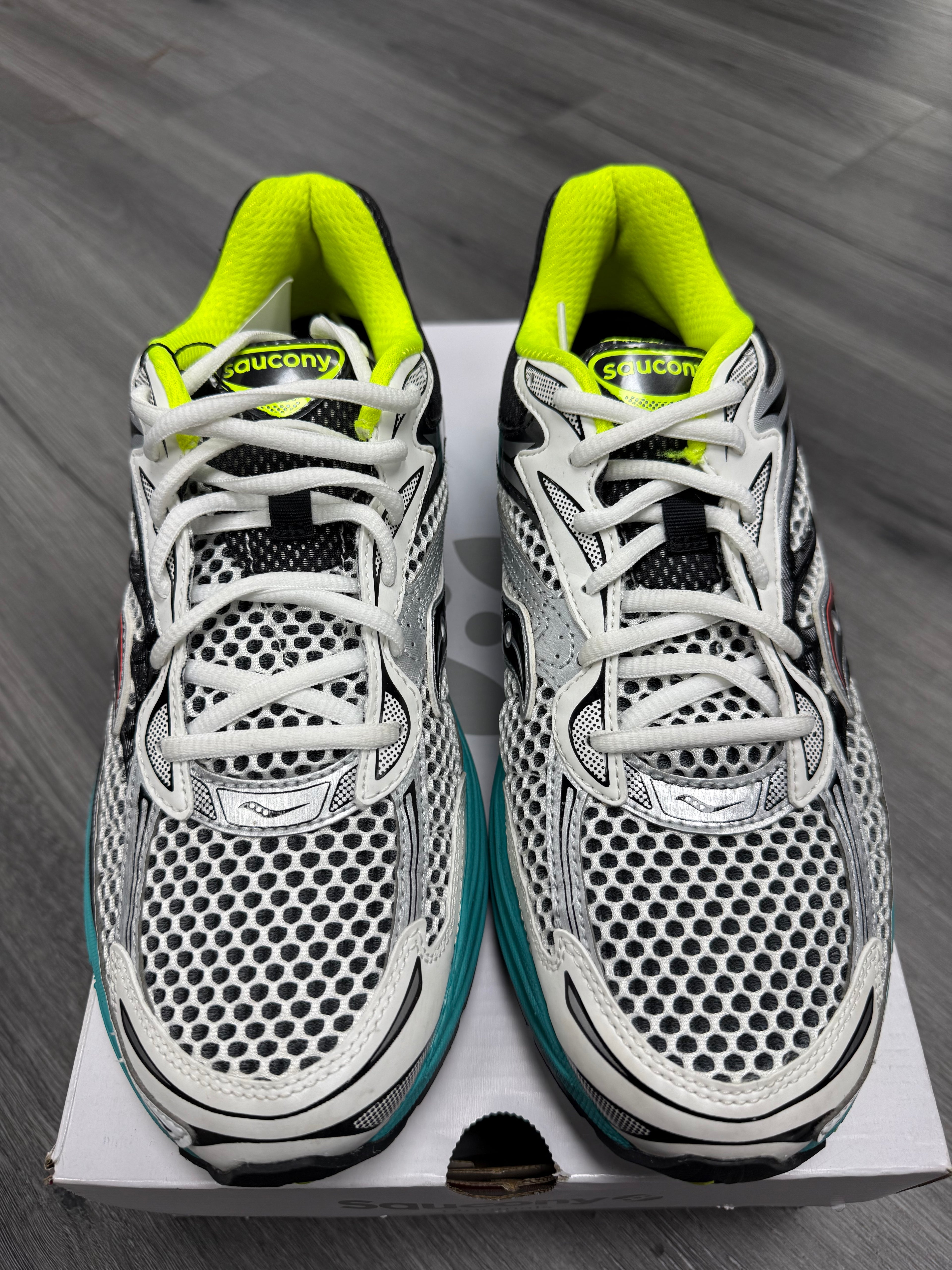 Saucony Progrid Omni 9 Silver Mutant - size 10