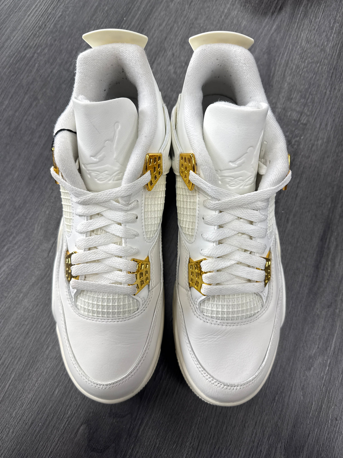 Jordan 4 Metallic Gold - size 9.5M/11W