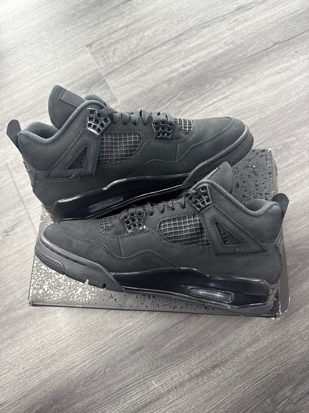 Jordan 4 Black Cat - size 8.5