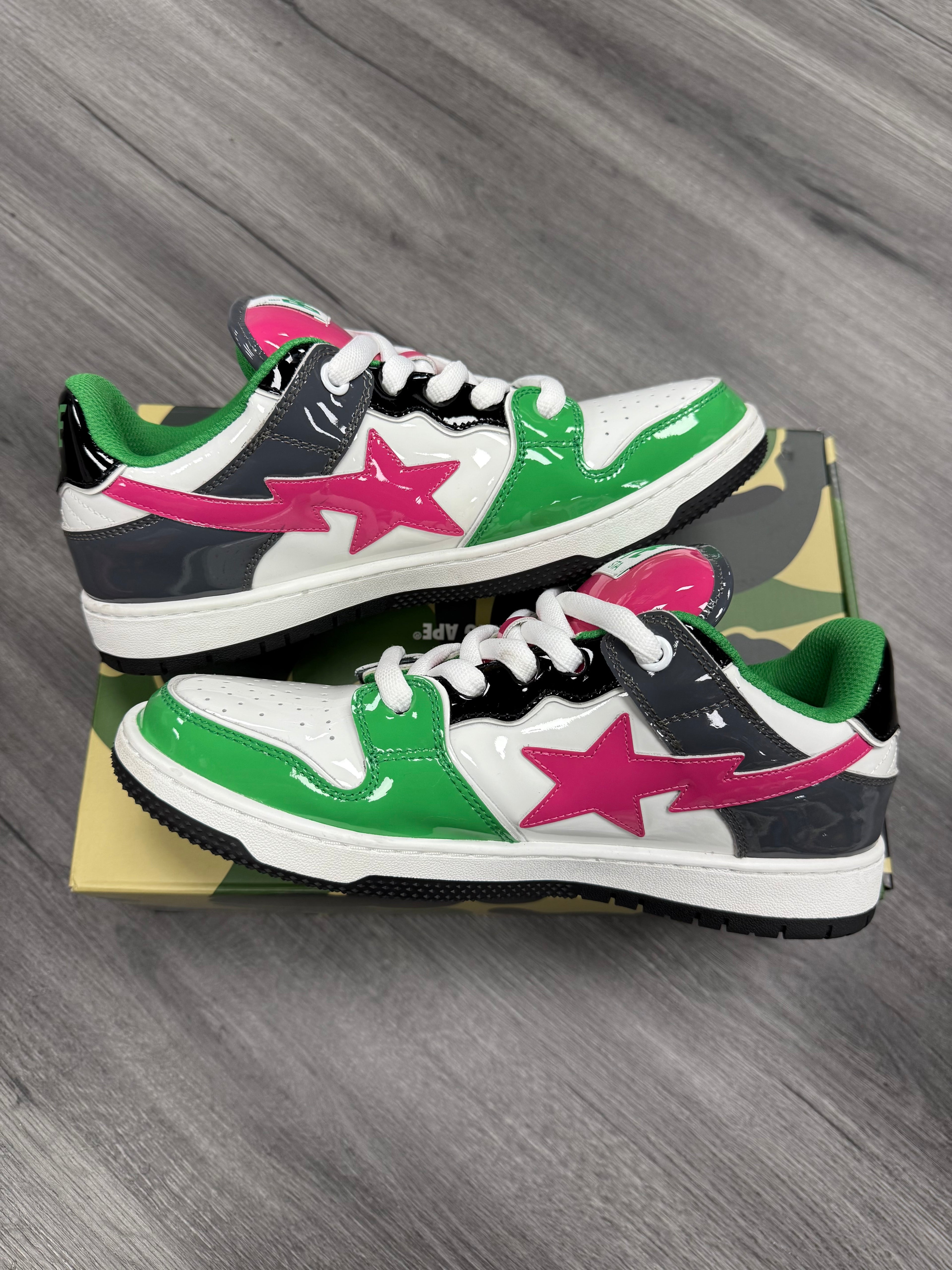 A Bathing Ape Sk8 Sta Green/Pink - size 10