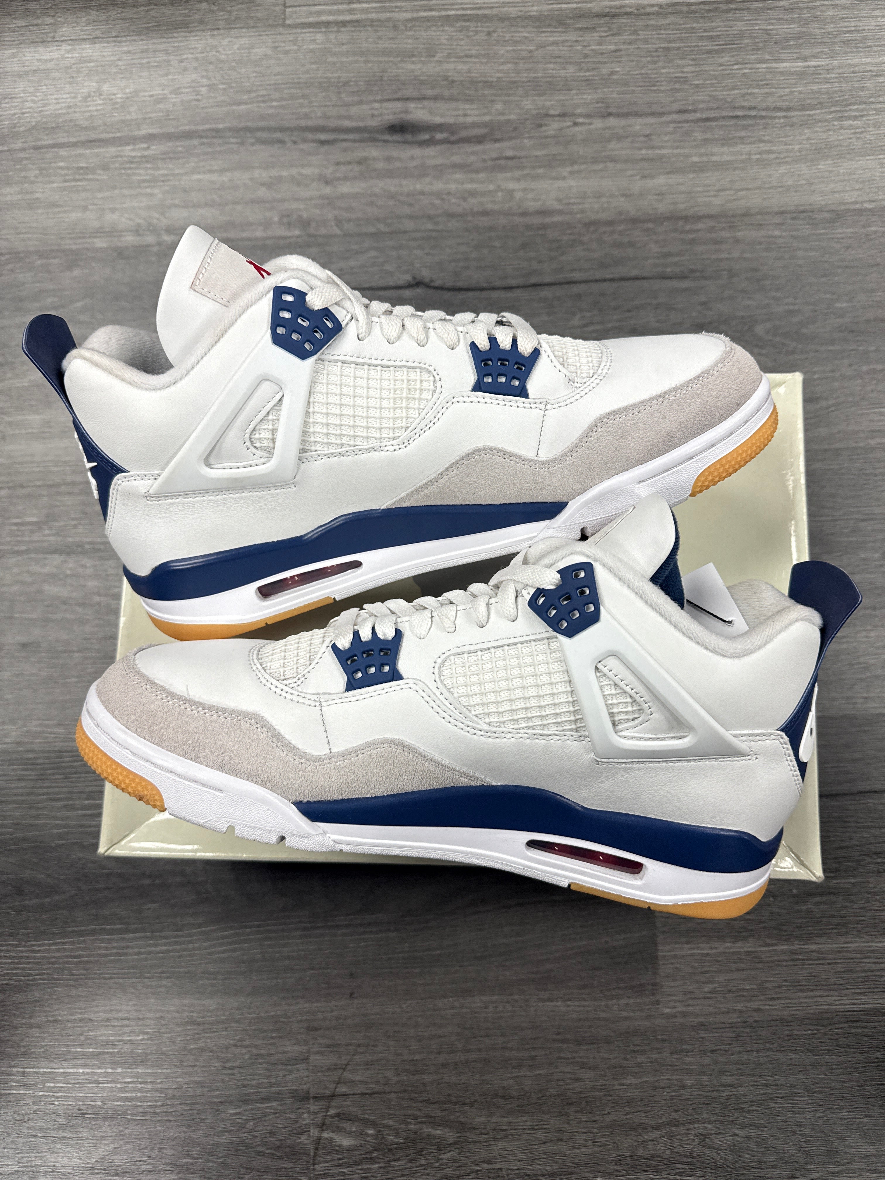 Jordan 4 SB Navy - Size 11