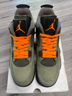 Jordan 4 Undefeated - size 11