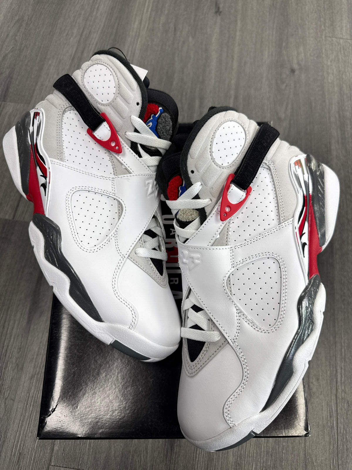 Jordan 8 Bugs Bunny - size 9