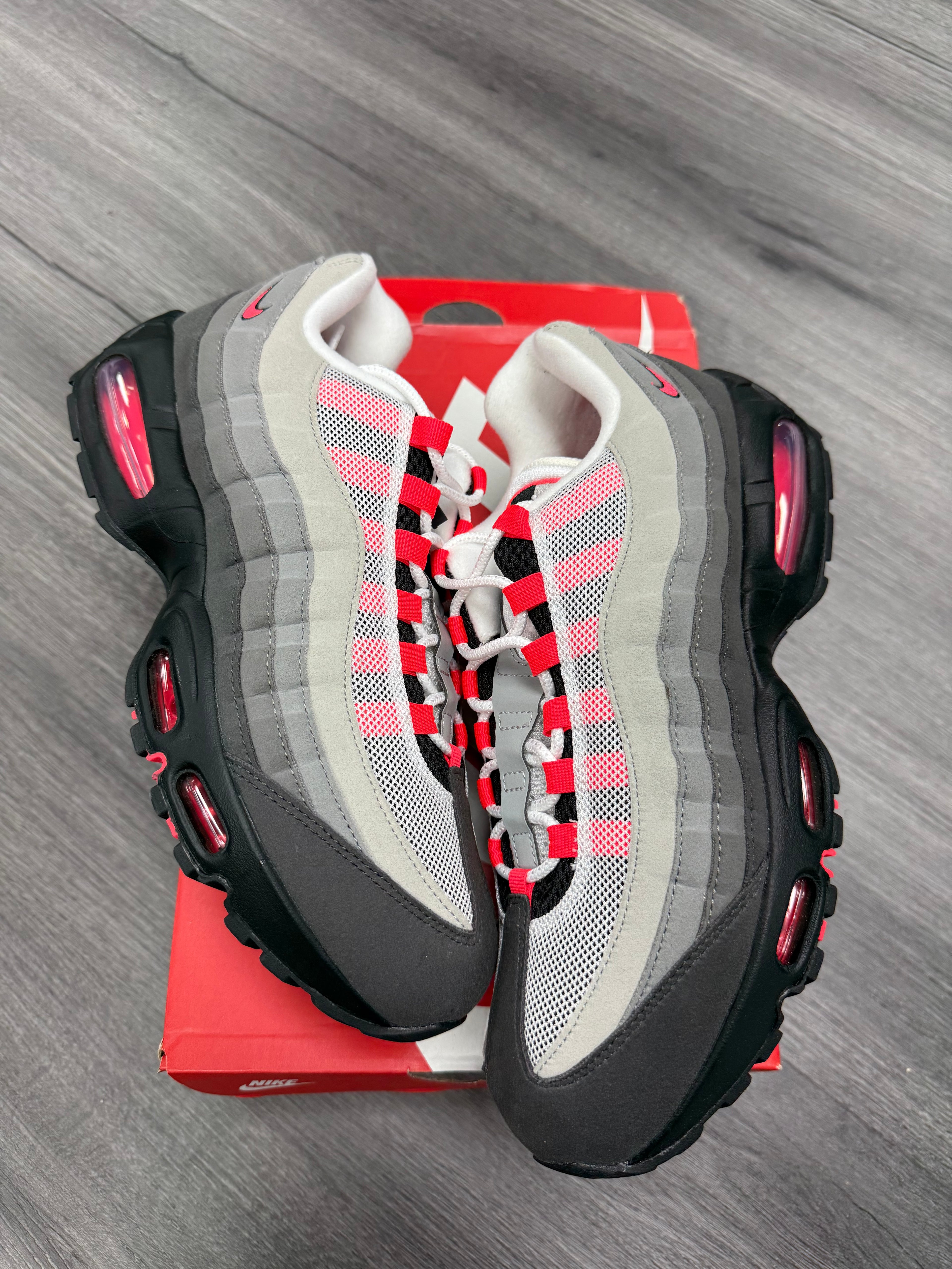 Nike Air Max 95 Big Bubble Infrared - size 10