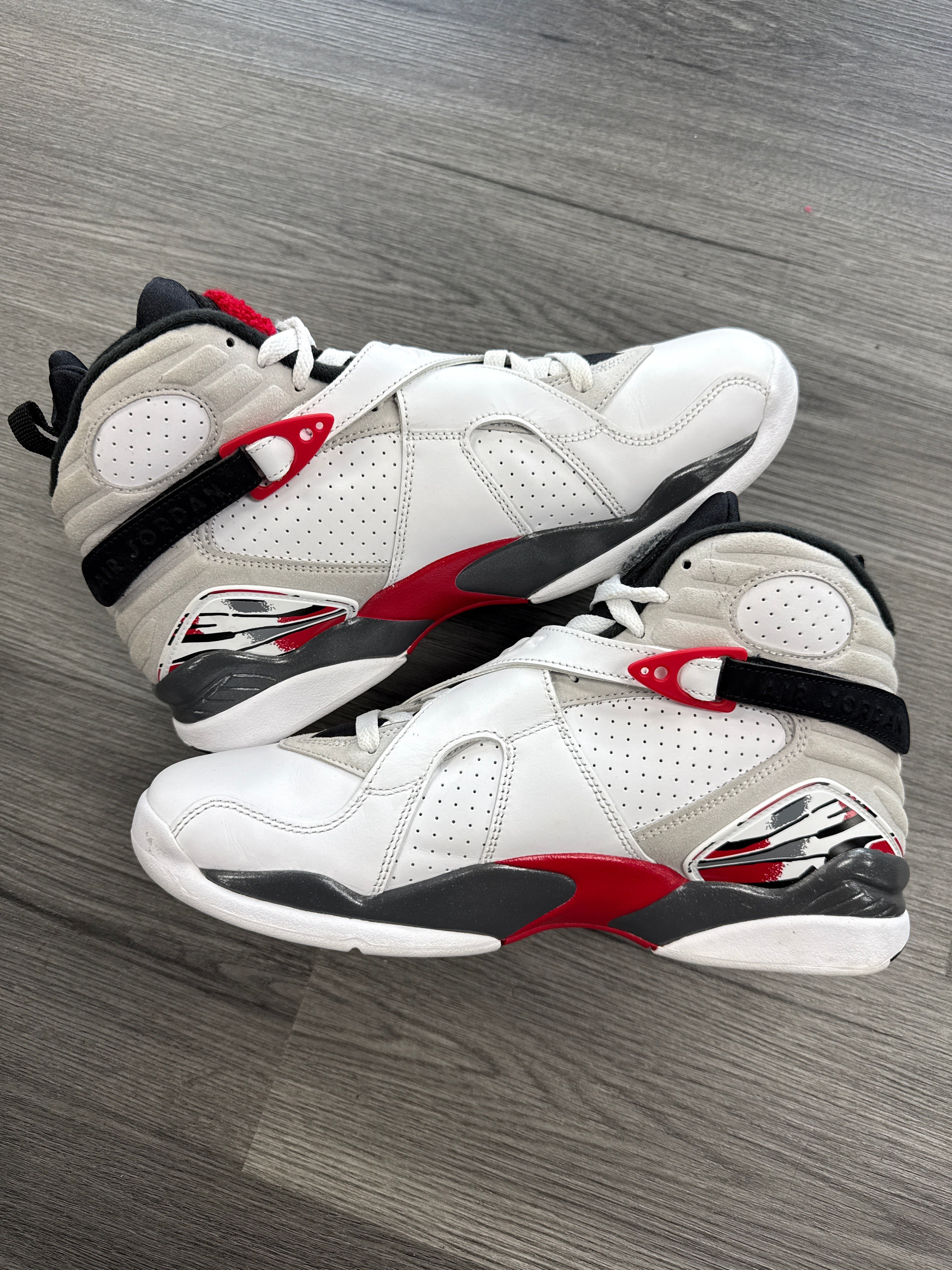 Jordan 8 Bugs Bunny - size 10