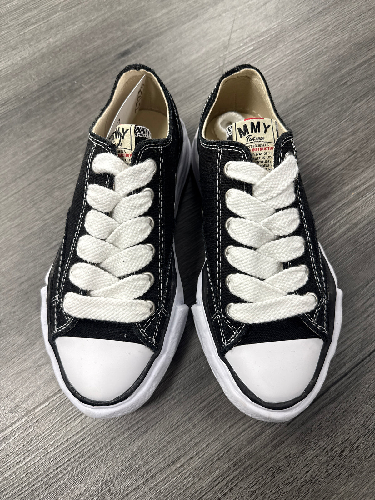 Maison Mihara Black White - size 37