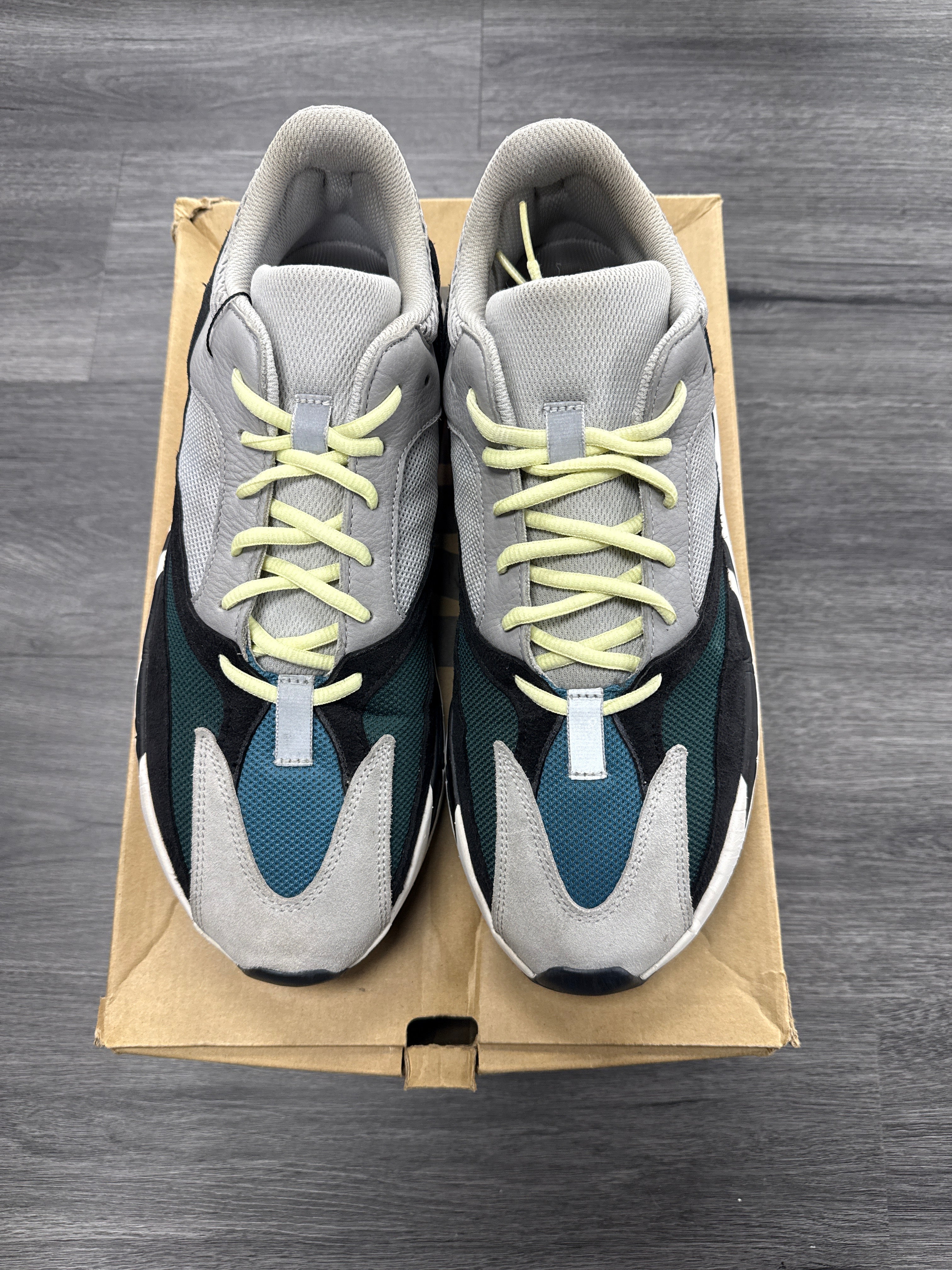 Yeezy 700 Wave Runner - Size 13