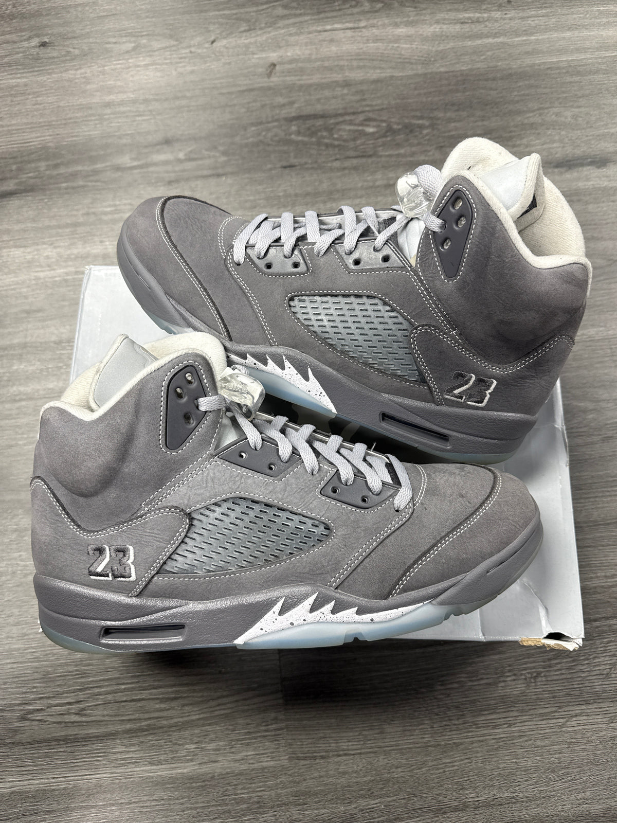 Jordan 5 Wolf Grey - size 13