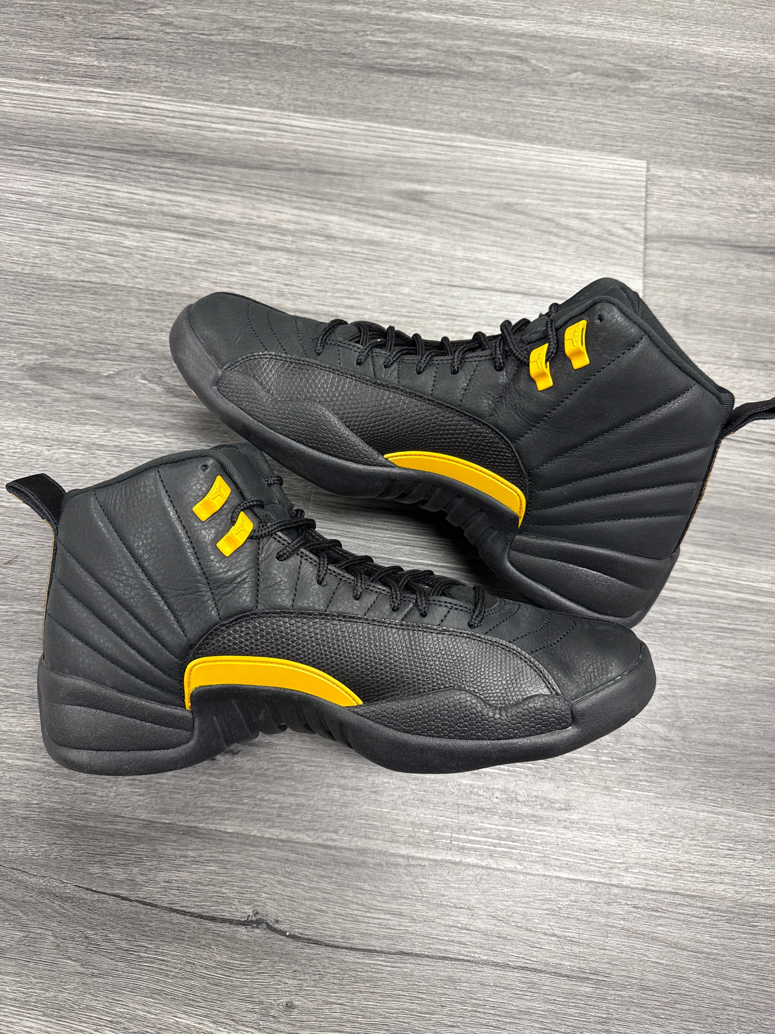 Jordan 12 Black Taxi - Size 13