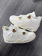 Jordan 4 Metallic Gold - size 9.5M/11W