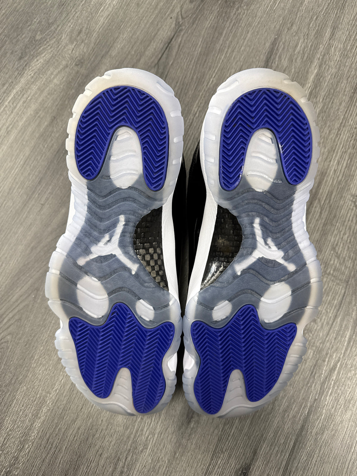 Jordan 11 Space Jam (2016) - size 13