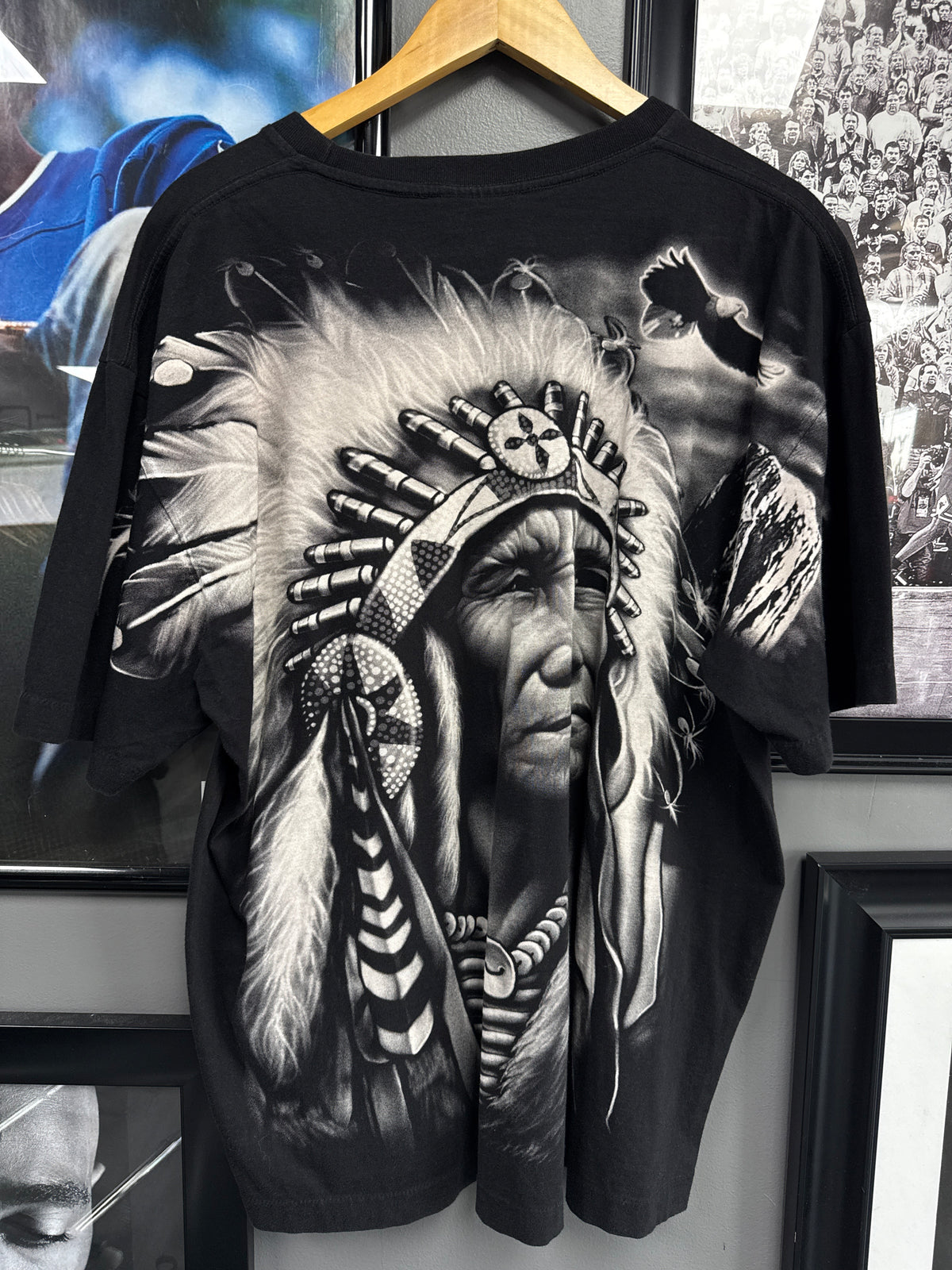 Rock Eagle Chief Tee - size 2xl