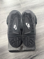 Jordan 4 Black Cat - size 8.5