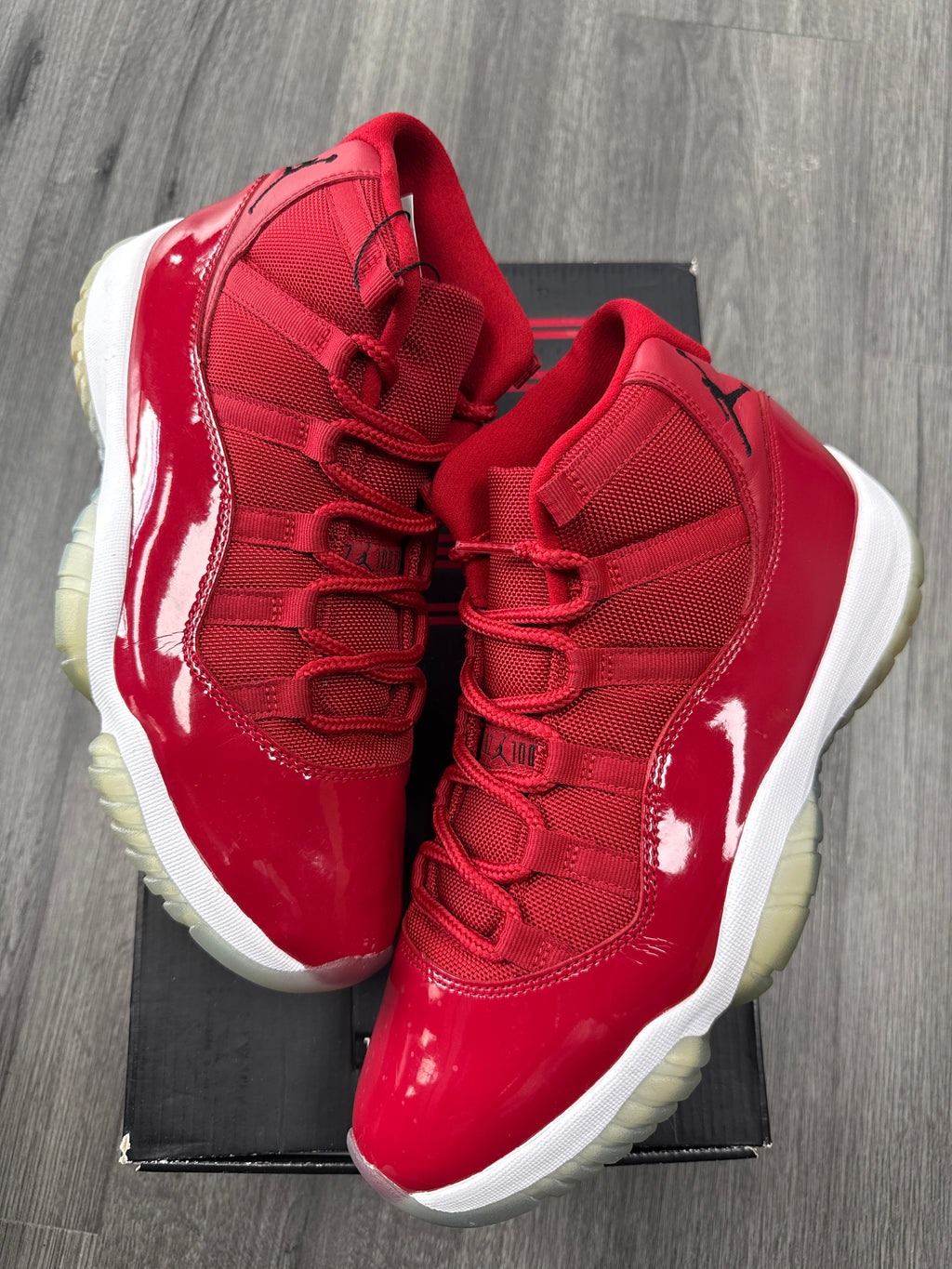 Jordan 11 Win Like 96 - size 10