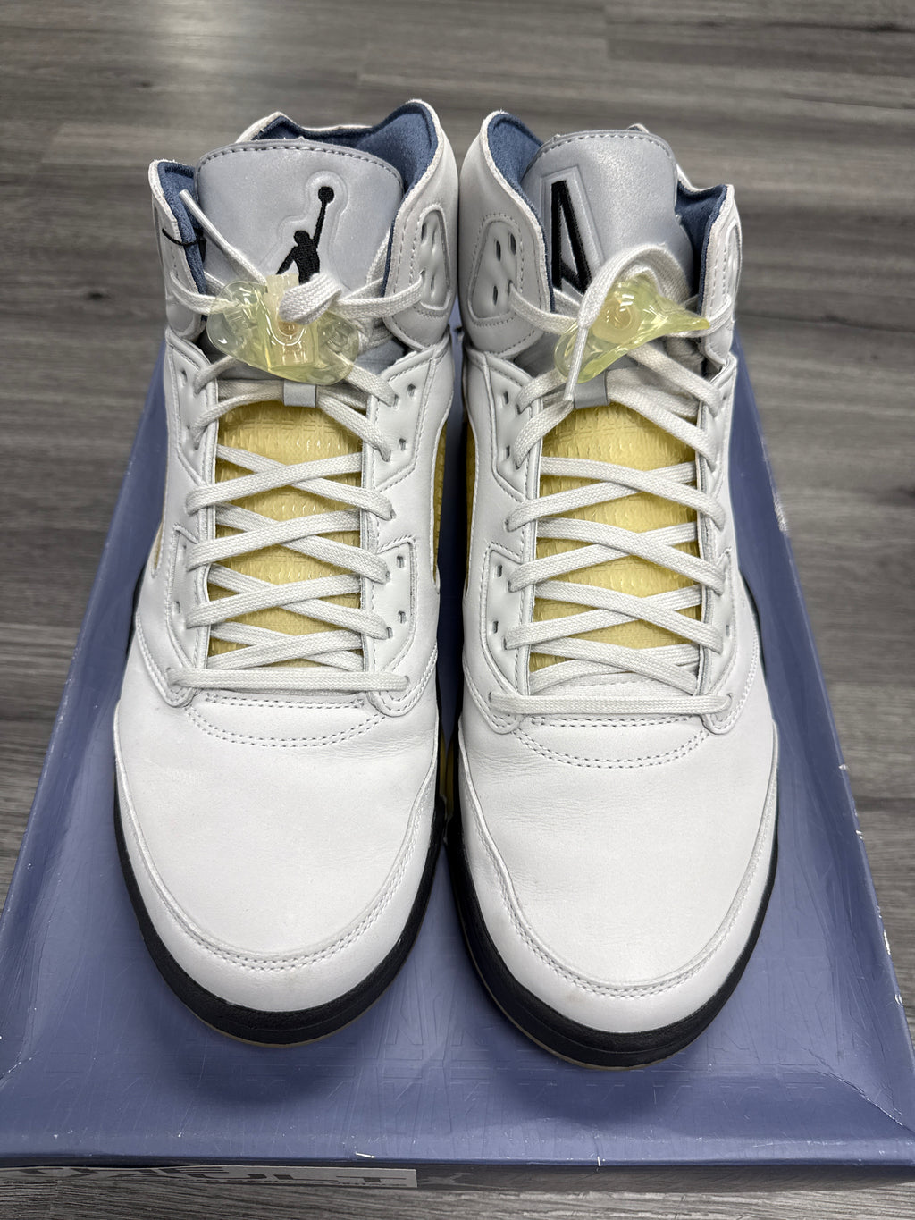 Jordan 5 A Ma Maniere Dawn - Size 13