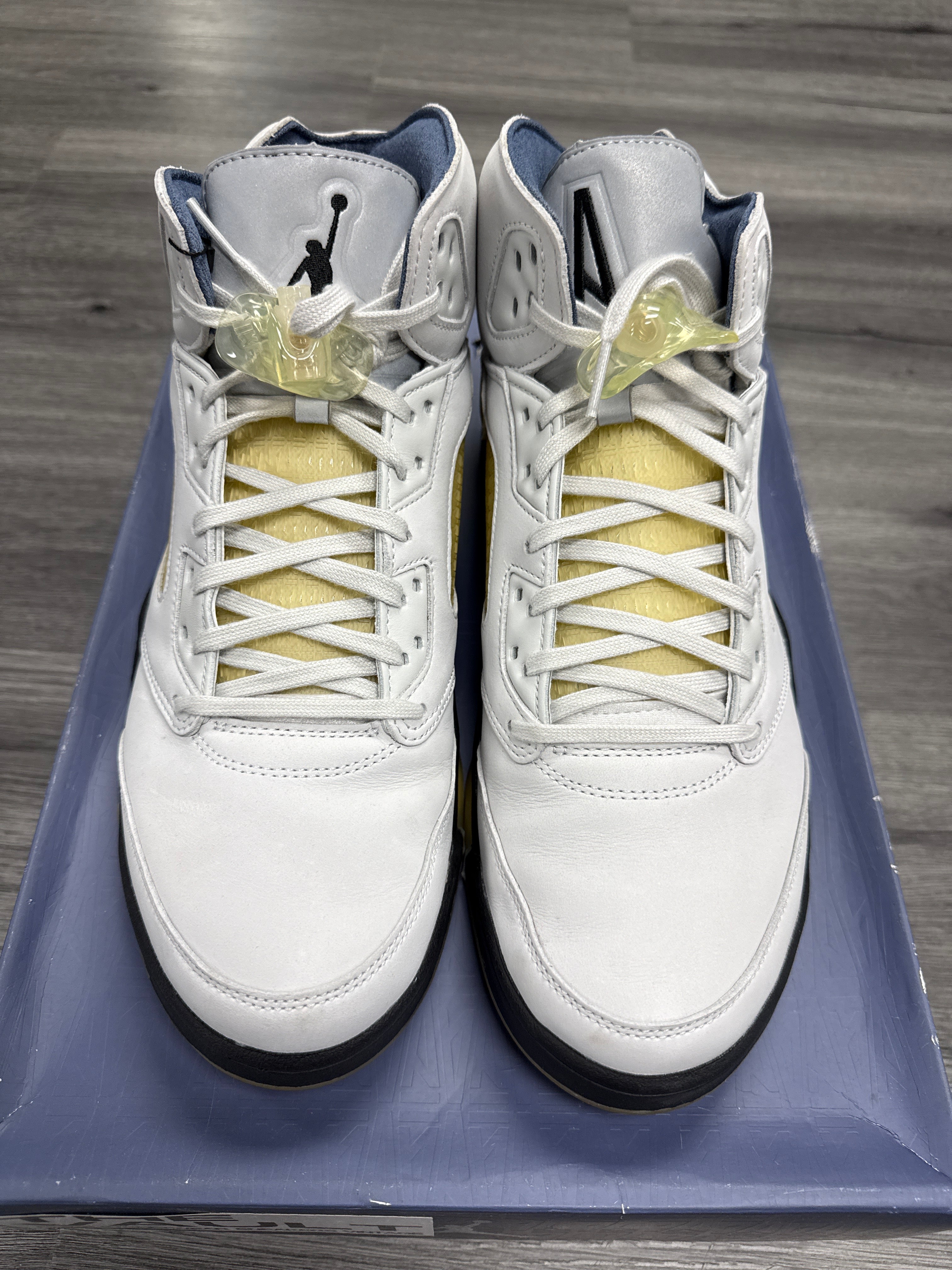 Jordan 5 A Ma Maniere Dawn - Size 13
